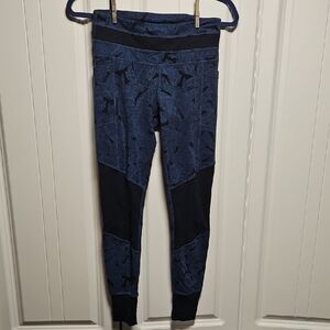 Athleta Leaf Print Leggings in Blue and Gray